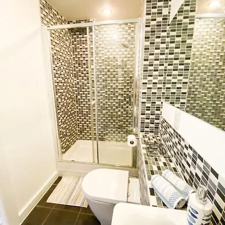 Apartment Blue Horizon Penthouse - Amazing Views + Parking! *